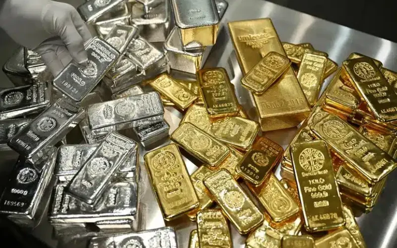 Gold Declines 4th Consecutive Day in Pakistan