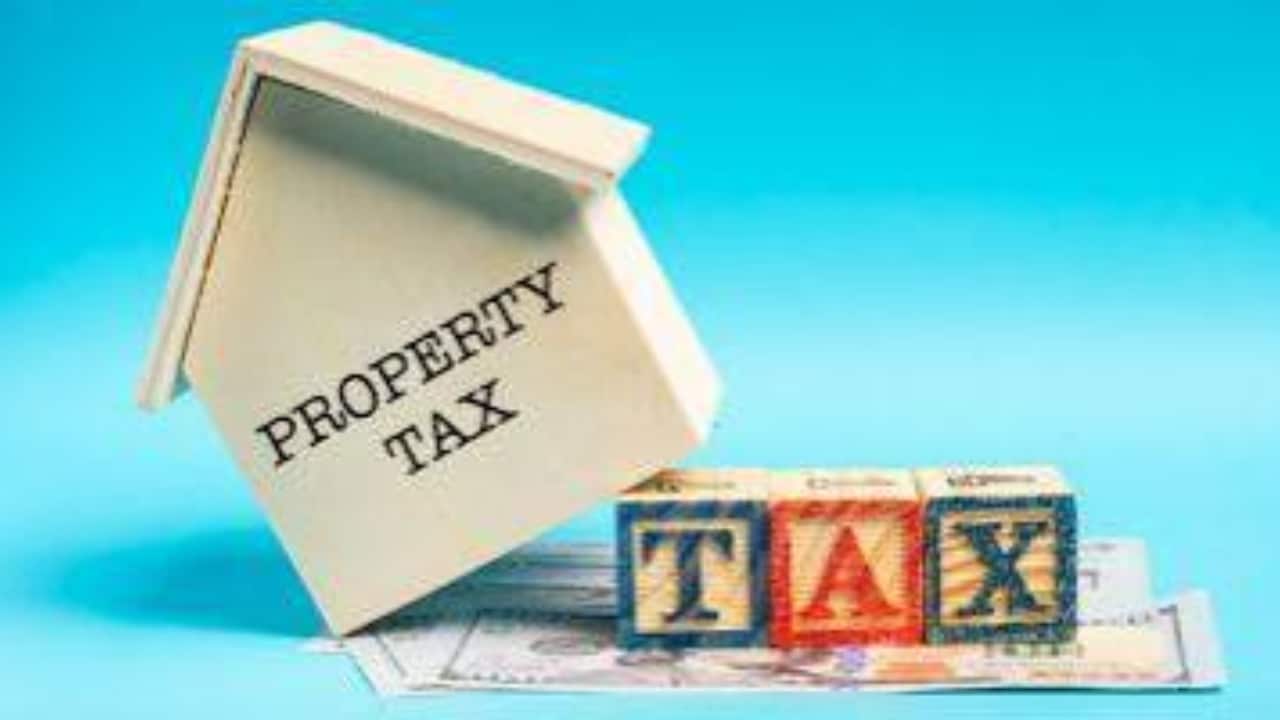 Punjab Orders Tax Offices to Stay Open for Late Payments