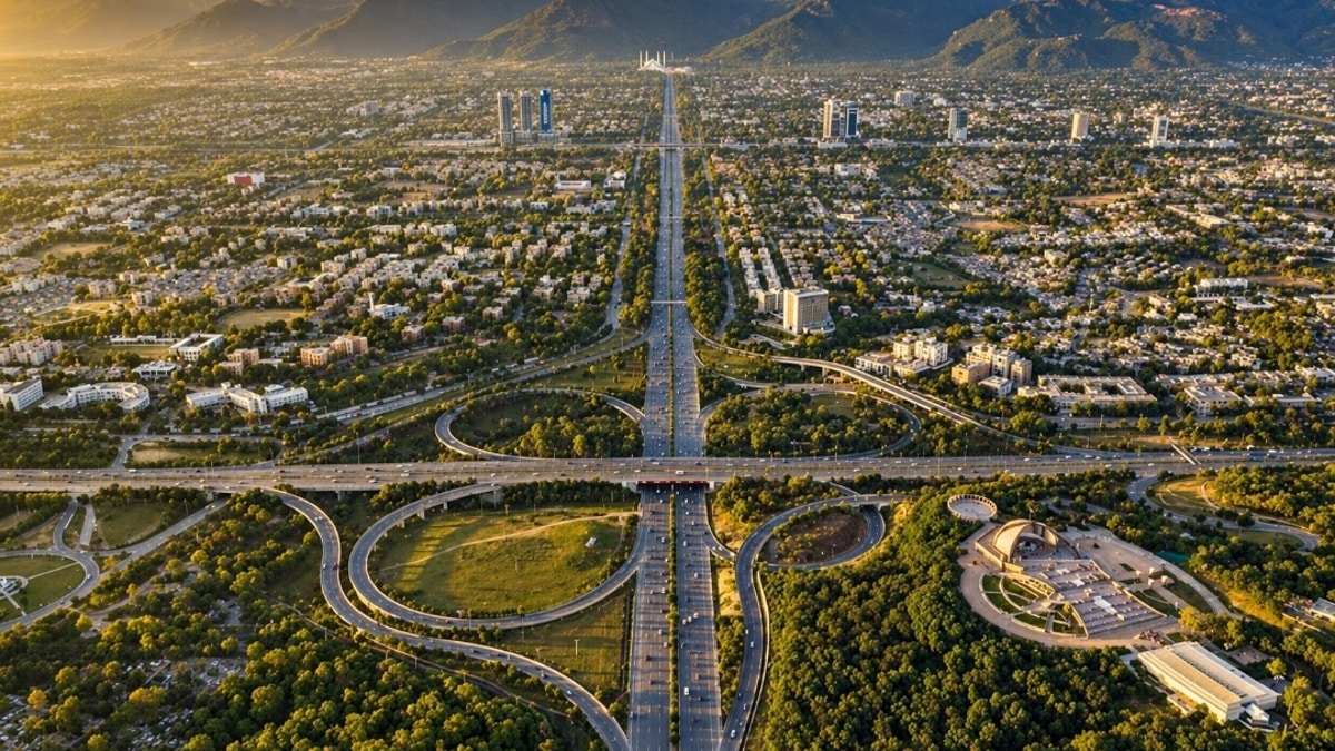CDA to Build Rs. 24.5 Billion Road in 2 Phases